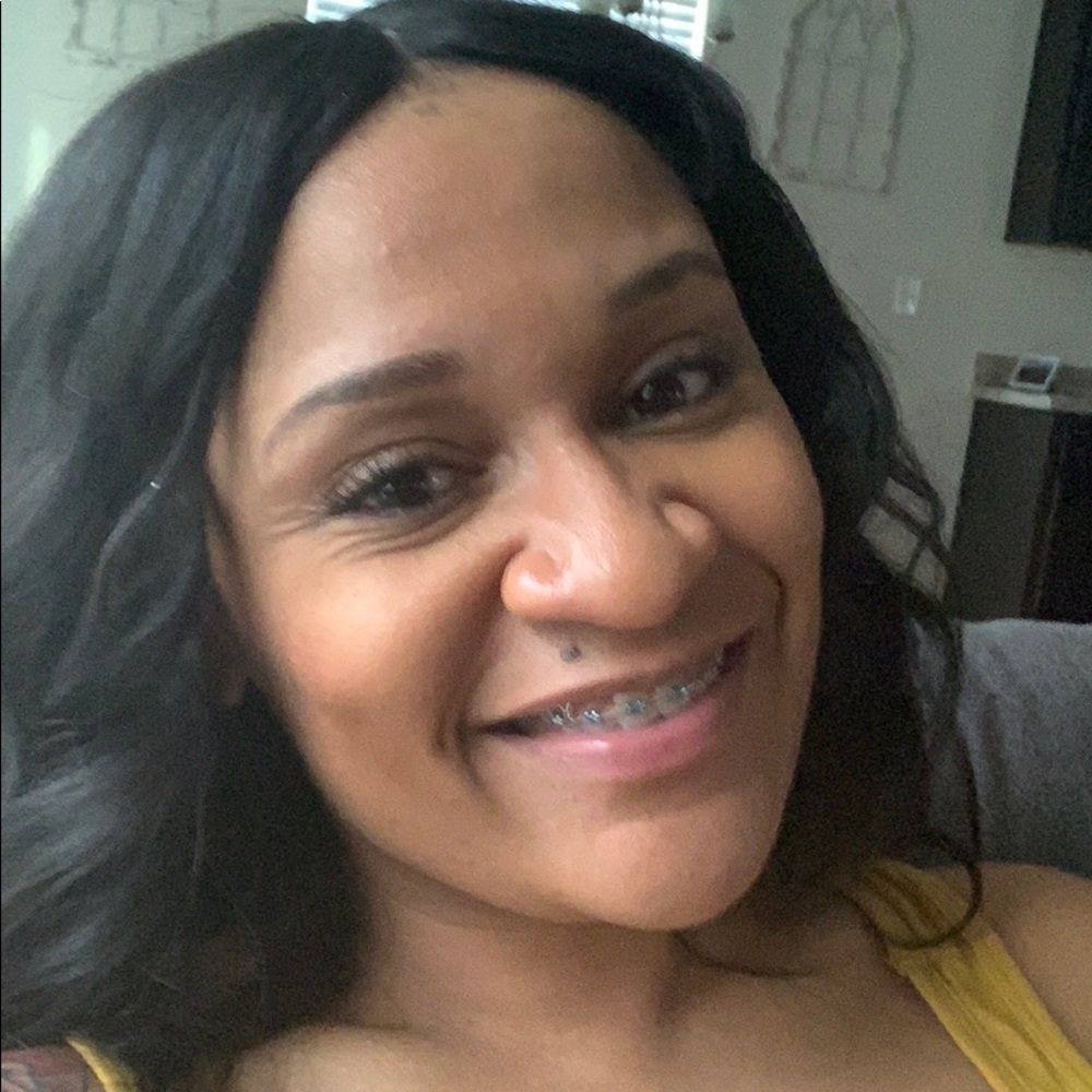Meet your Posher, Erica